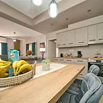 Lejlighed Filoxenia Mg Amazon